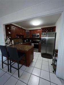 Hialeah, Florida 33012, USA