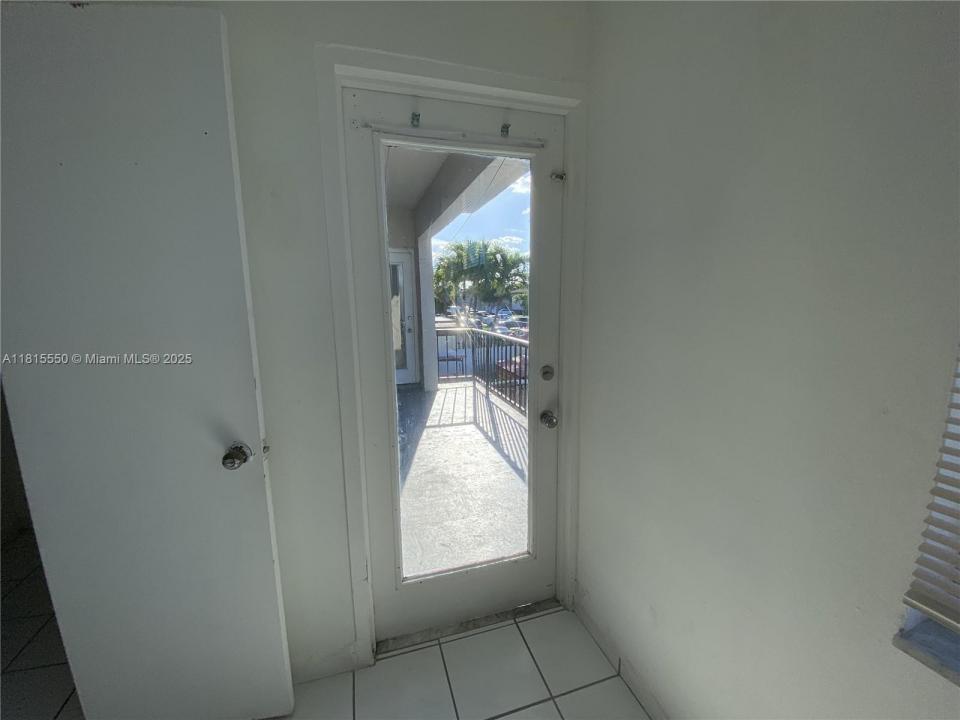Hialeah, Florida 33012, USA