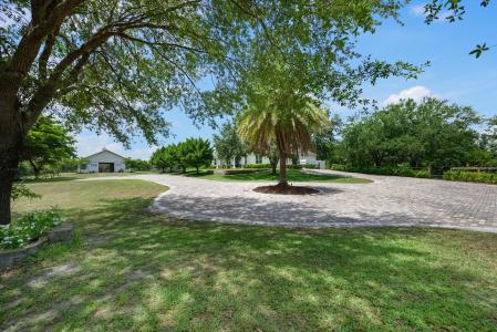 19986 Black Falcon Road, DEER RUN, Loxahatchee, Florida 33470