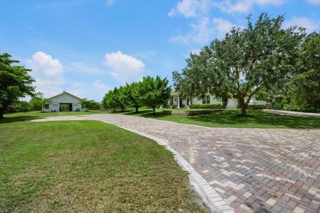 19986 Black Falcon Road, DEER RUN, Loxahatchee, Florida 33470