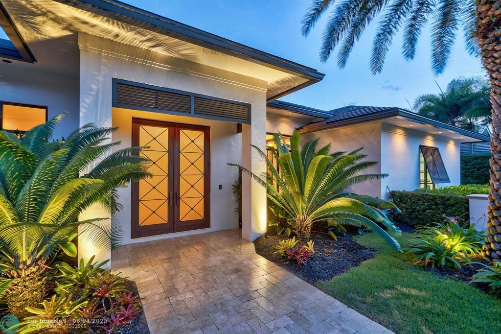 2840 NE 44th St, Lighthouse Point, Florida 33064