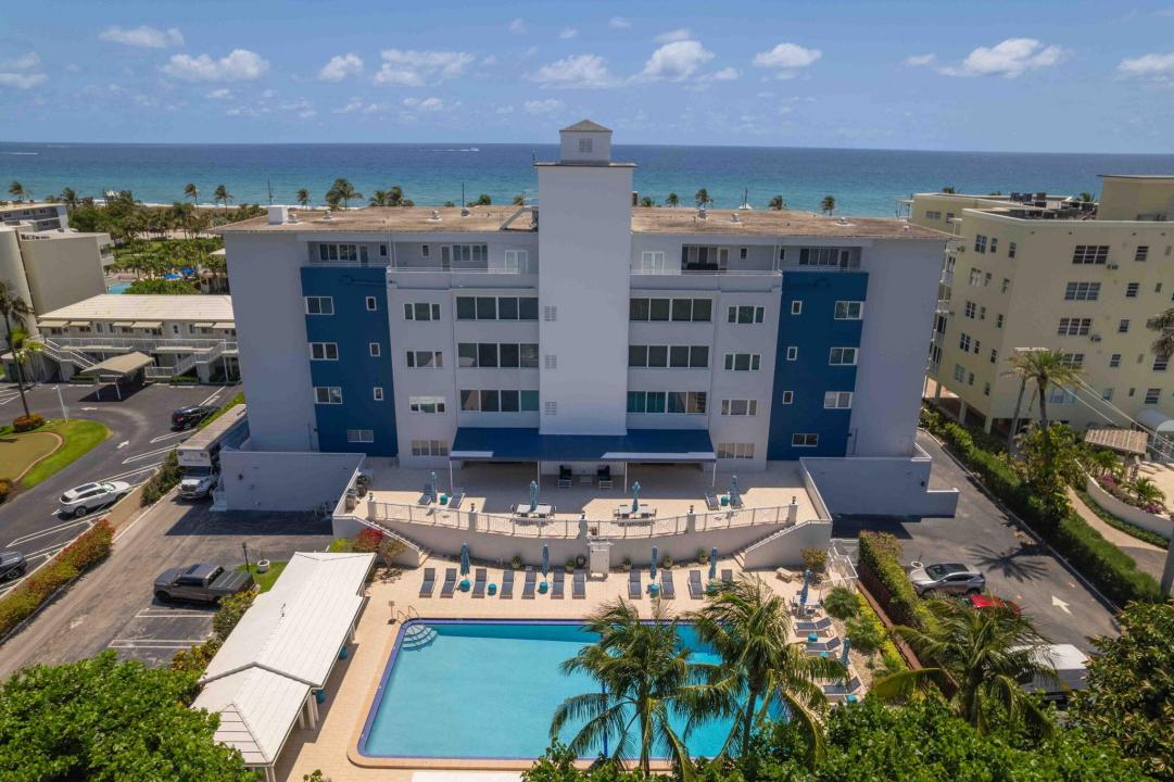 120 N Ocean Boulevard 307, GROSVENOR HOUSE, Delray Beach, Florida 33483