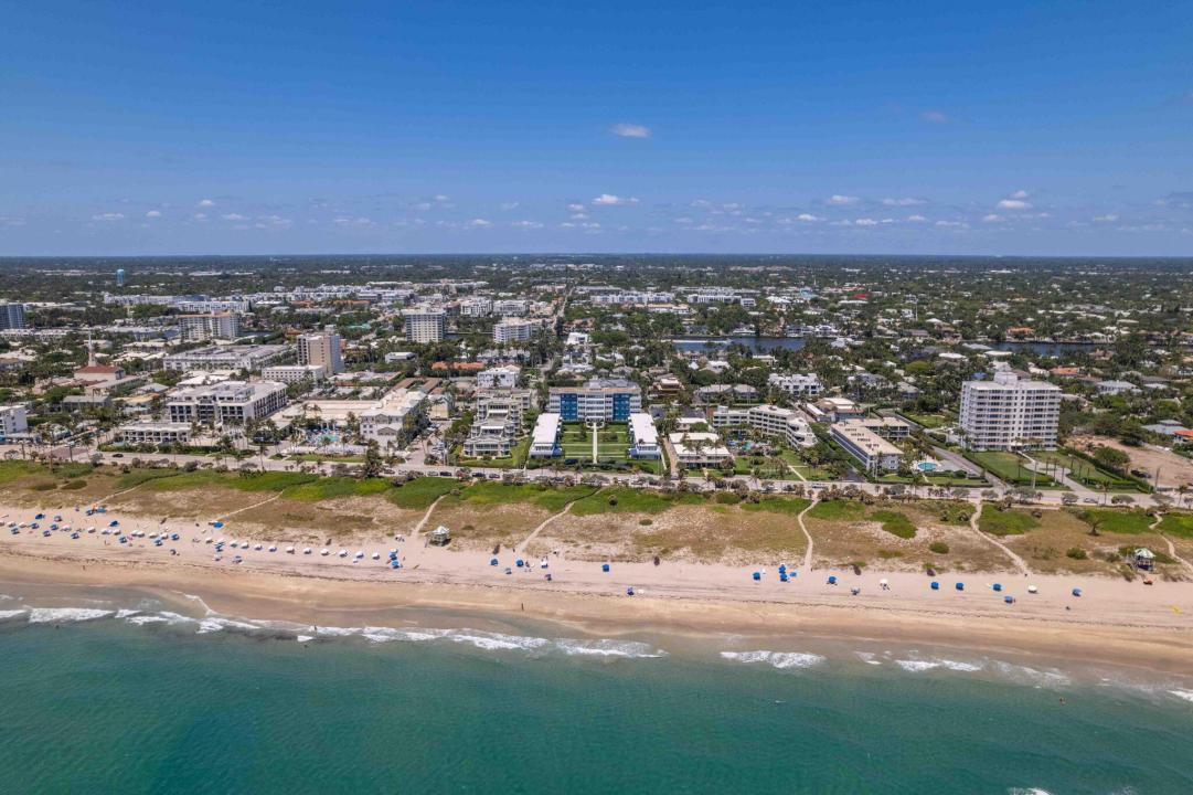 120 N Ocean Boulevard 307, GROSVENOR HOUSE, Delray Beach, Florida 33483