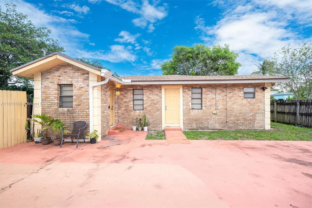 2420 NW 22nd Rd 0, Fort Lauderdale, Florida 33311