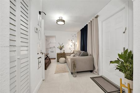 2420 NW 22nd Rd 0, Fort Lauderdale, Florida 33311, USA