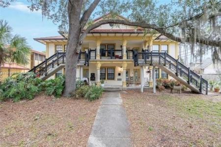 110 NE 10th Ave C, Gainesville, フロリダ 32601, アメリカ合衆国