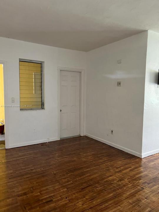 17051 NE 23rd Ave 2E, North Miami Beach, Floride 33160, États-Unis