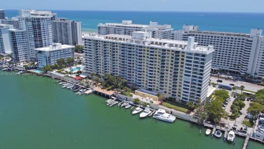 5600 Collins Ave 10E, Miami Beach, Florida 33140, USA
