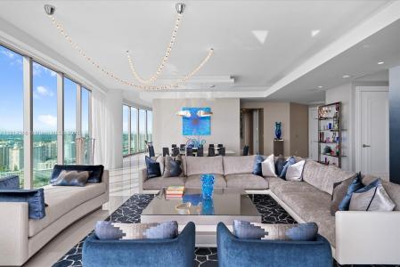 17901 Collins Ave 3004, Sunny Isles Beach, Florida 33160, USA