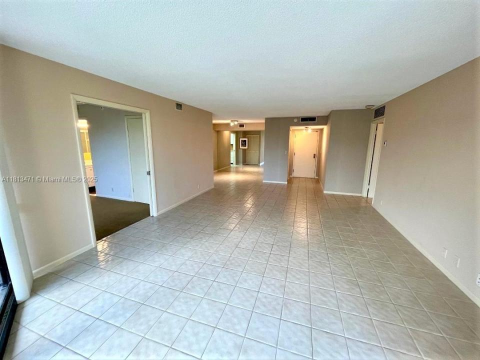 1000 QUAYSIDE TE 410, Miami, فلوريدا 33138, الولايات المتحدة