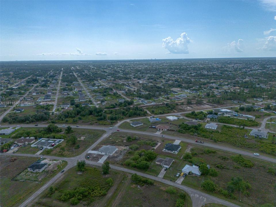 842 844 ALABAMA RD S, Lehigh Acres, Florida 33974, Amerika Birleşik Devletleri