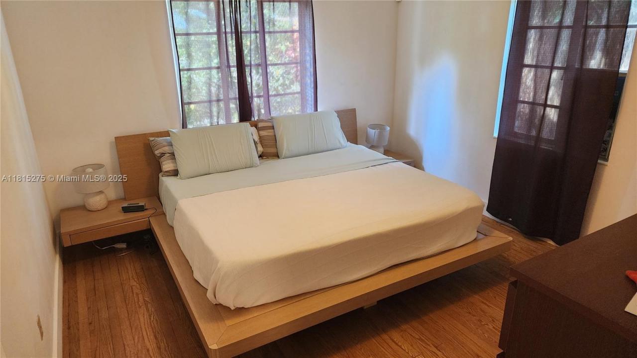 758 NE 95th St, Miami Shores, פלורידה 33138, ארצות הברית של אמריקה 