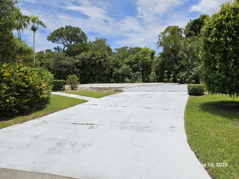 958 NE Dahoon Terrace, Jensen Beach, Florida 34957