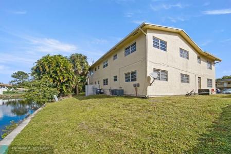 461 Sunshine Dr, Coconut Creek, Florida 33066