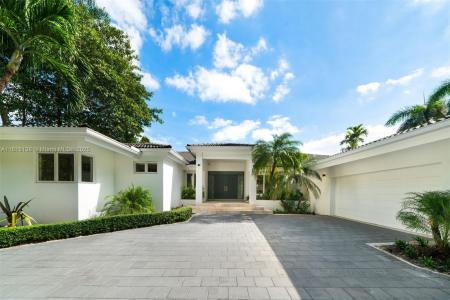 7155 Los Pinos Blvd, Coral Gables, Florida 33143