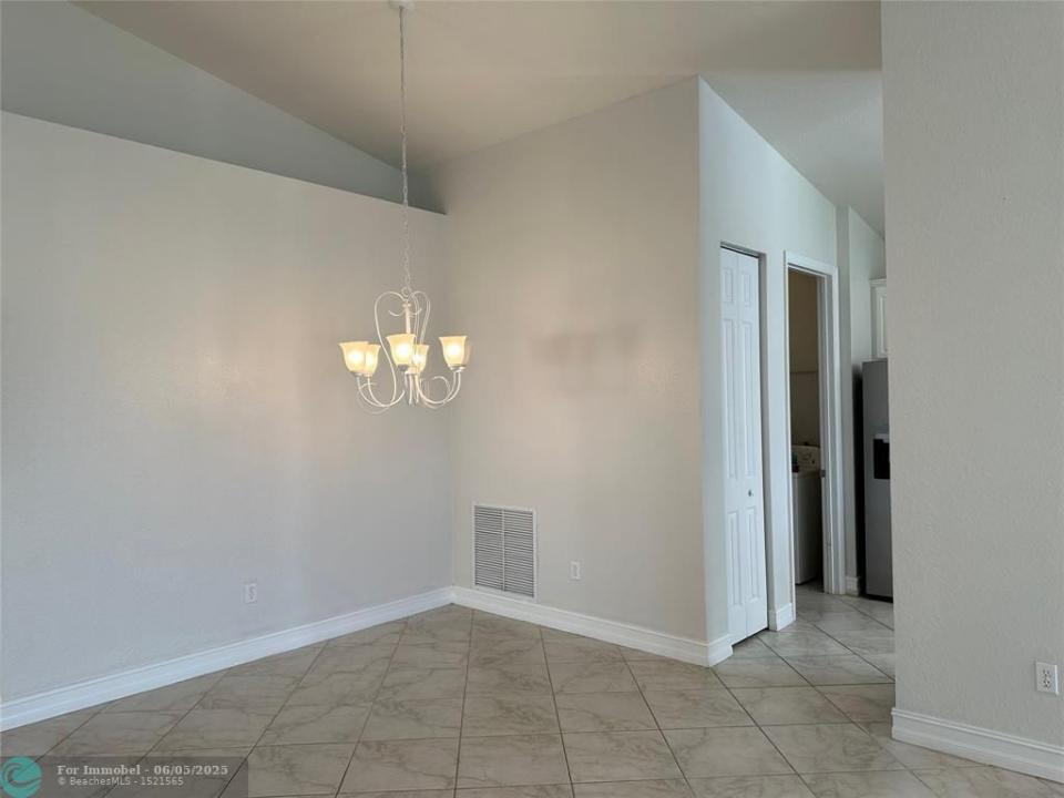6204 Thames Place, Woodfield, Vero Beach, Florida 32966