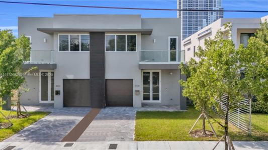 3122 Carter St, Miami, Florida 33133, USA