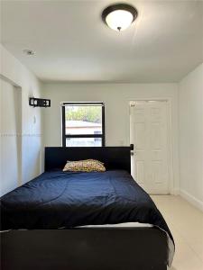 2467 NW 95th Ter 0, Miami, Florida 33147, USA