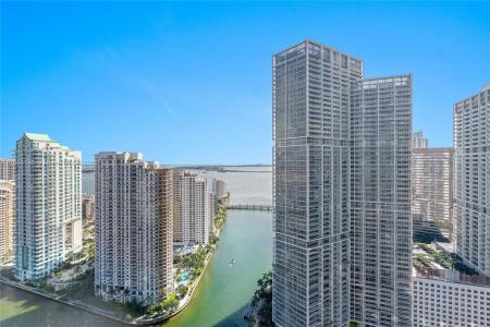 300 Biscayne Blvd Way 3506, Miami, Florida 33131, USA
