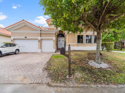 19385 SW 79th Ct, Cutler Bay, Florida 33157, USA