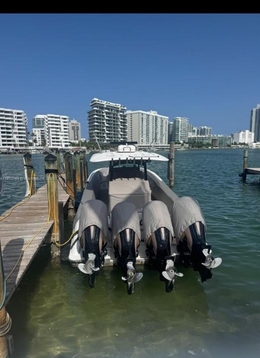 900 Bay Dr DS18, Miami Beach, Floride 33141, États-Unis