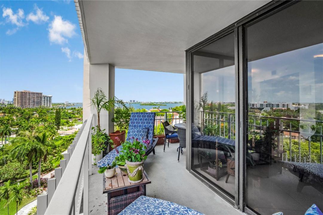 1000 Quayside Ter 1107, Miami, 佛羅里達州 33138, 美國