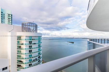 488 NE 18th St 3911, Miami, Florida 33132, USA