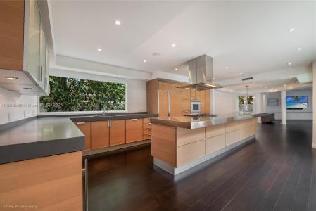230 Ridgewood Rd, Coral Gables, Florida 33133, USA