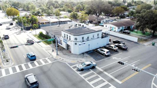 1186 NW 103rd St, Miami, Florida 33150, USA