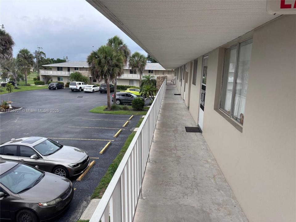 339 Joel Blvd, Lehigh Acres, Florida 33936