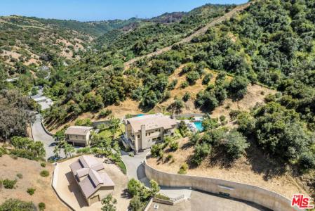 Mandeville Canyon Rd, Brentwood, California 90049, Estados Unidos