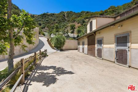 Mandeville Canyon Rd, Brentwood, California 90049, Estados Unidos
