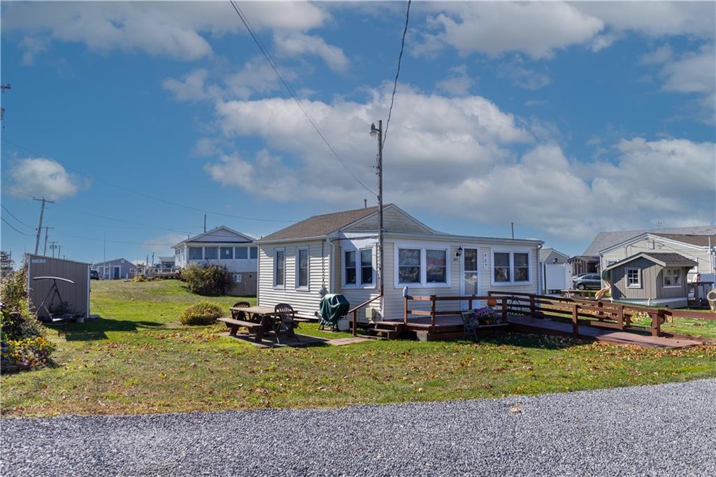 667 Succotash Road, South Kingstown, Rhode Island 02879