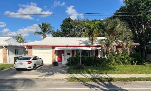 7422 NW 70th Ave, Tamarac, Florida 33321, USA
