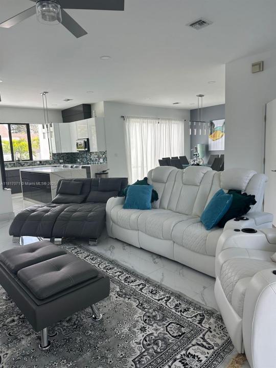 2342 Mckinley St 1, Hollywood, Florida 33020, HOA KỲ