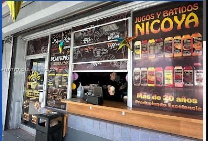 1426 W 49 St, Hialeah, Florida 33012, USA