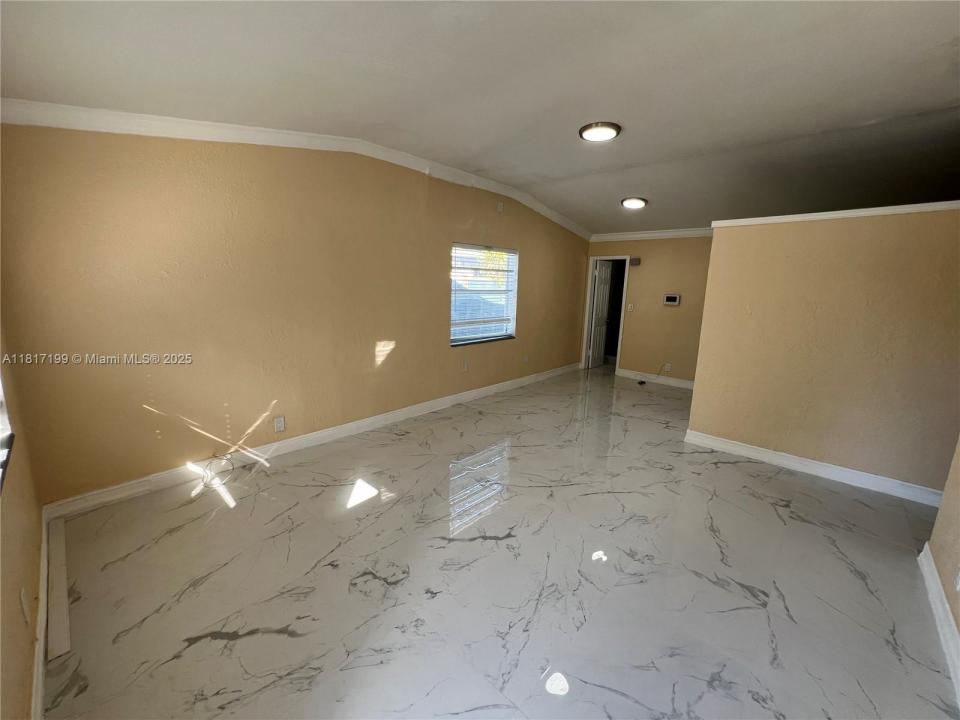1615 NW 16th St 0, Fort Lauderdale, Флорида 33311, Соединенные Штаты