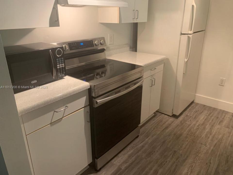 4844 N State Road 7 2303, Coconut Creek, Floryda 33073, USA