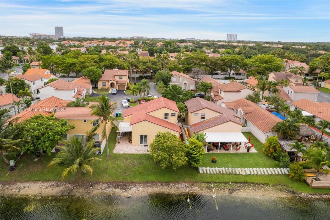 12640 NW 12th Ct, Sunrise, Florida 33323, Estados Unidos