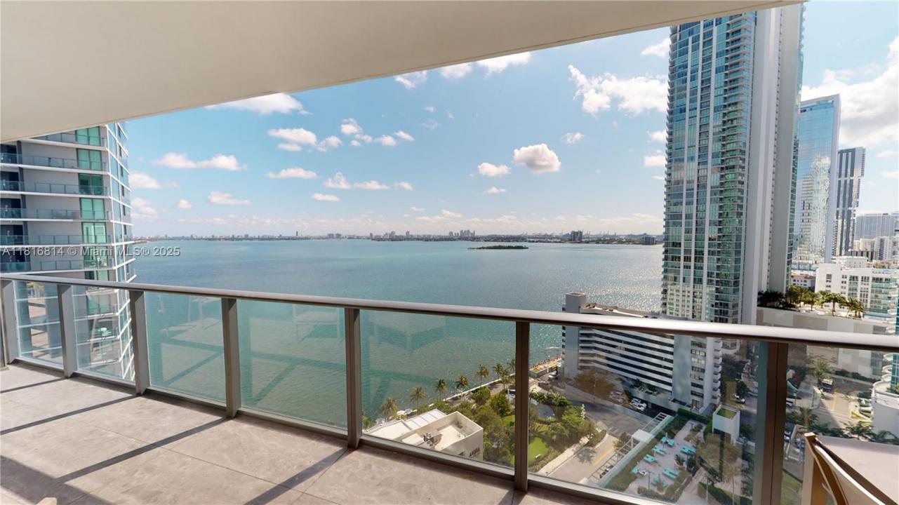 650 NE 32nd St 2005, Miami, Florida 33137, Estados Unidos
