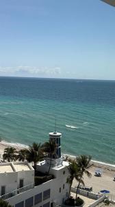 3505 S Ocean Dr 1010, Hollywood, Florida 33019, USA