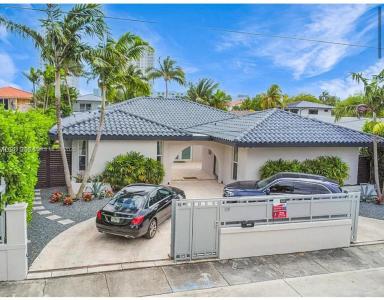 1230 NE 83rd St, Miami, Florida 33138, USA