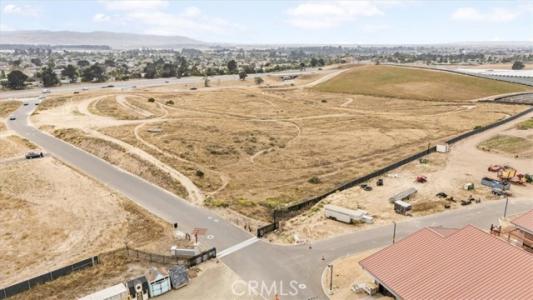 S US Highway 101, Santa Maria, California 93455