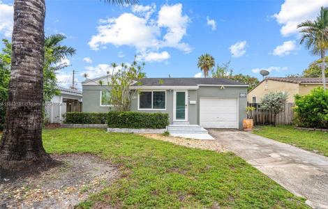1636 Arthur St, Hollywood, Florida 33020, USA