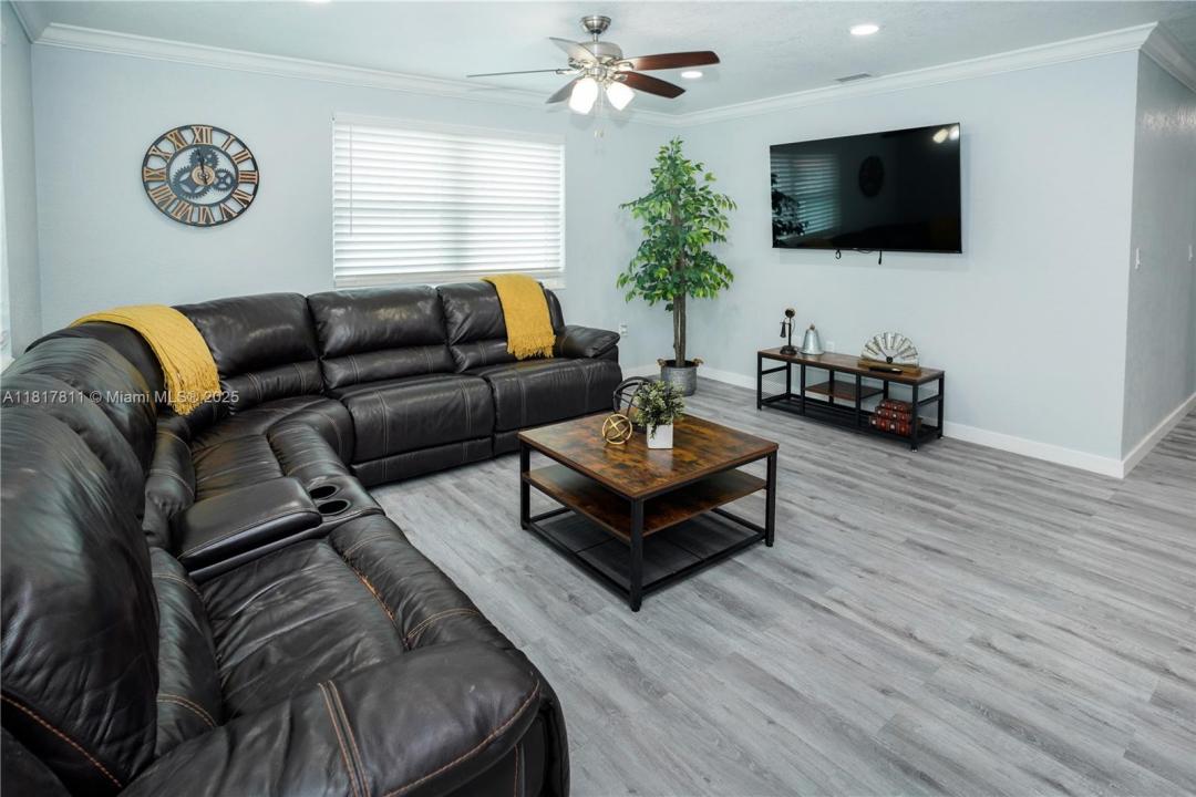 1647 NW 29th Ave 1, Miami, Florida 33125