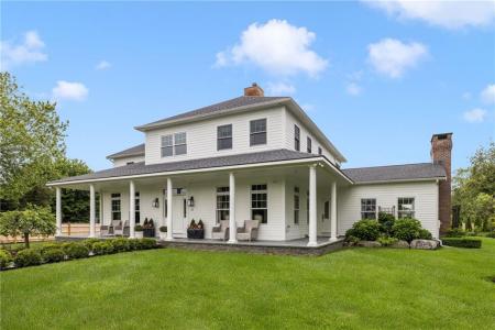 62 James Court, Portsmouth, RI 02871, USA