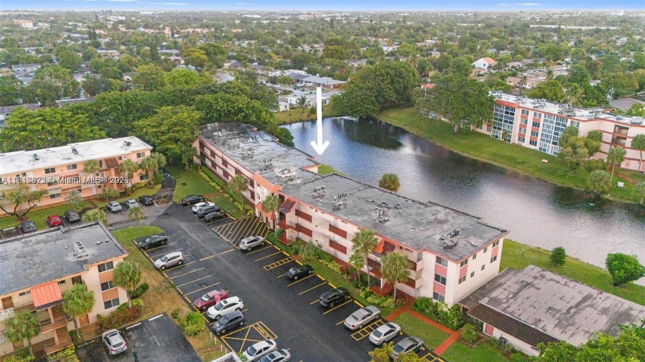 1080 Del Lago Cir 103, Sunrise, フロリダ 33313, アメリカ合衆国