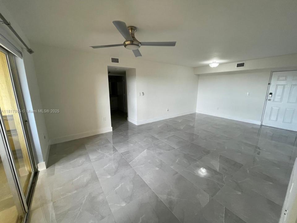 14921 SW 82nd Ln 19-508, Miami, Florida 33193, Amerika Birleşik Devletleri