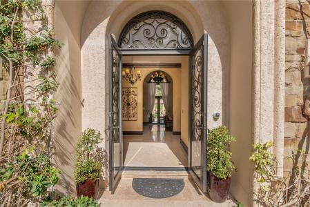 9801 SW 60th Ct, Pinecrest, Florida 33156, USA