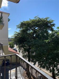 1478 NW 1st St 301, Miami, Florida 33125, USA